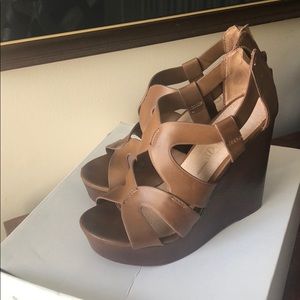 Aldo Wedges